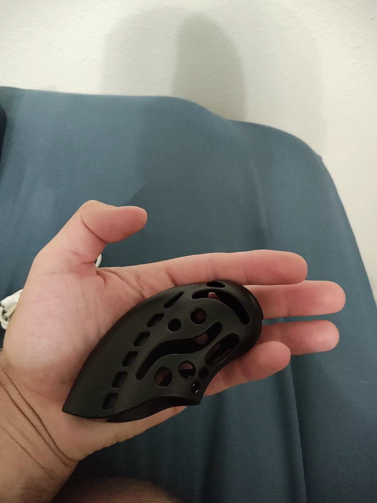 “Discreet & Easy to use”